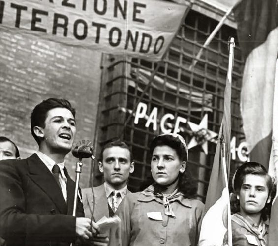Il giovane Berlinguer (1943-1950).  Tra antifascismo e ricostruzione democratica